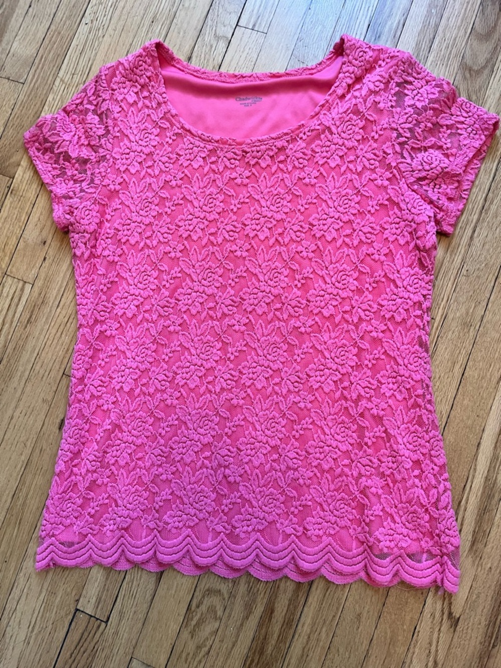 Chadwicks Hot Pink Floral Sz S Stretch Lined Lace Short Sleeve Top Scalloped Hem